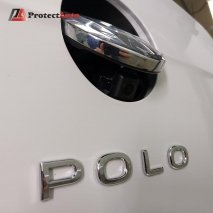 Защита от угона Фольксваген Поло 2020г. и установка штатной камеры заднего вида в эмблему